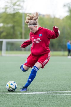 Bild 141 - wBJ Hamburger SV 2 - Victoria 1 : Ergebnis: 0:1